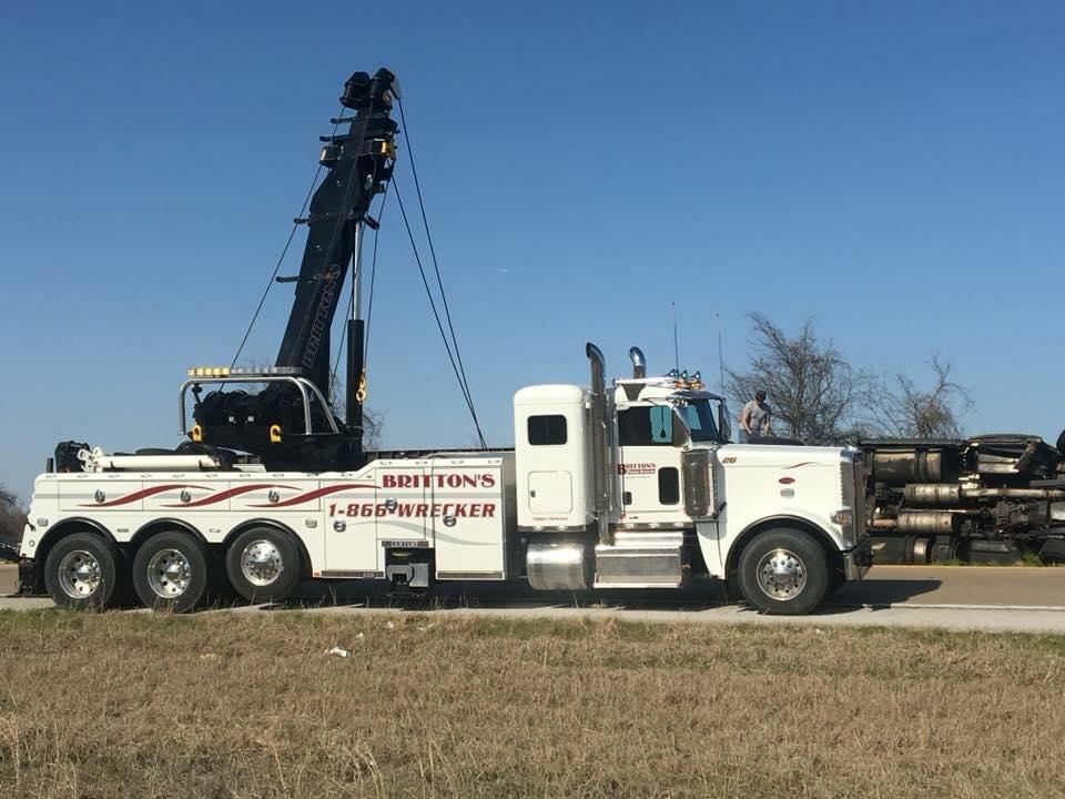 Britton's Wrecker Service Inc