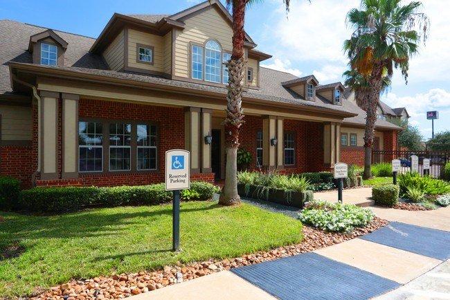 Avana Sugar Land Apartments