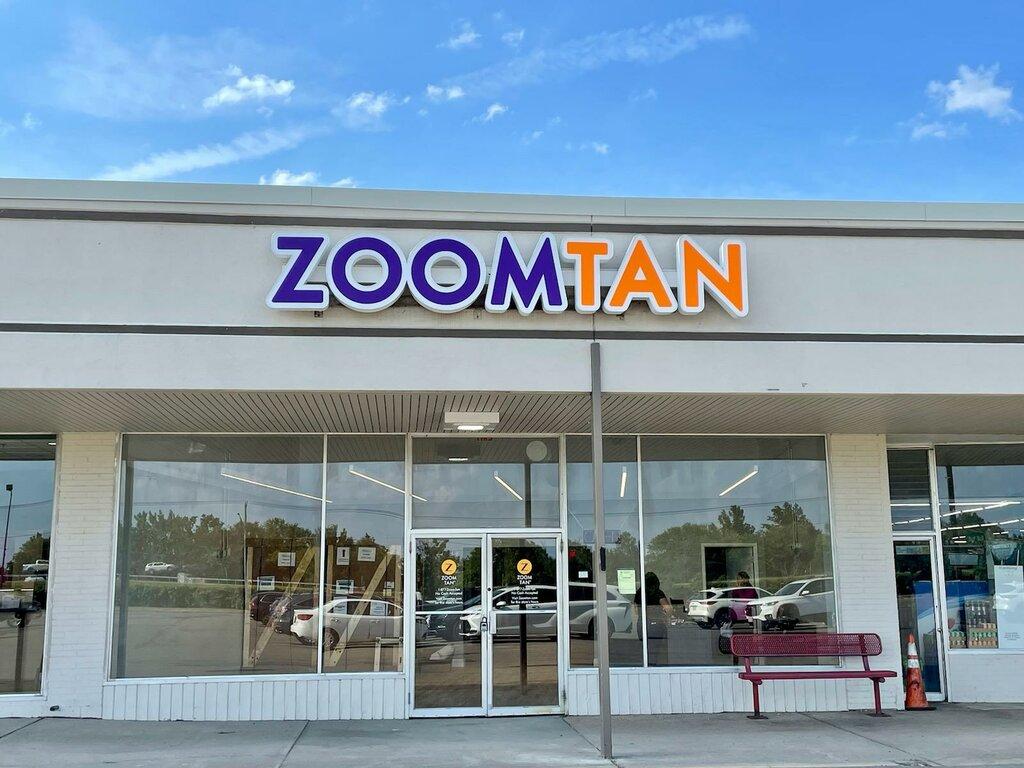 Zoom Tan