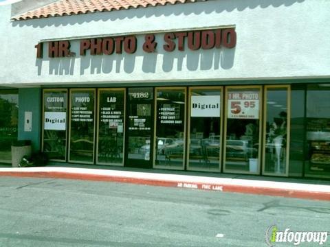 Lee's One Hour Photo & Studio