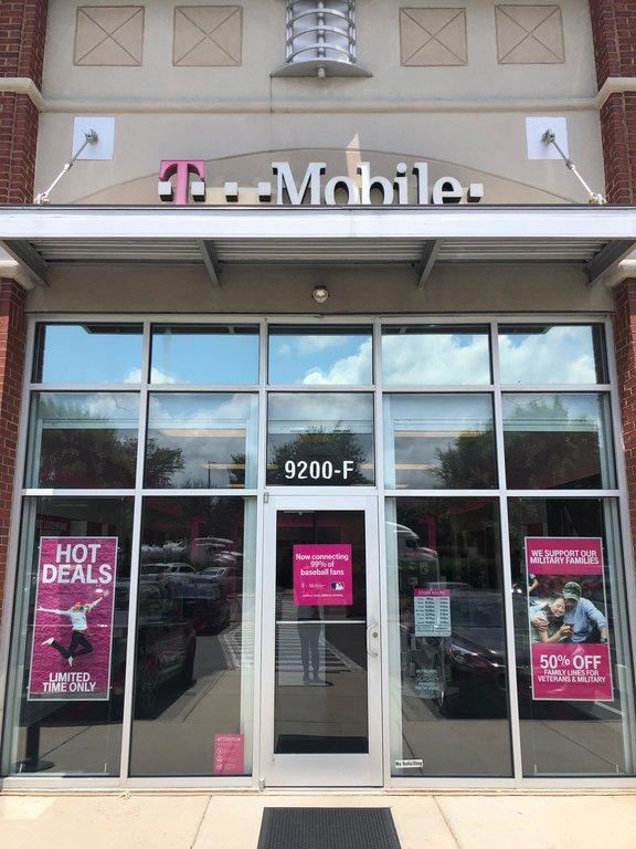 T-Mobile Authorized Retailer