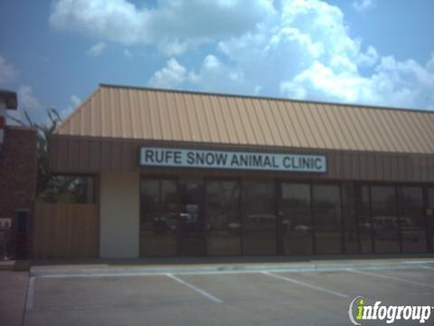 Rufe Snow Animal Clinic