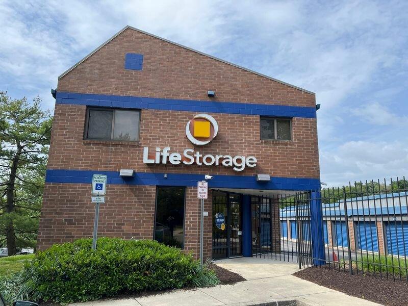 Life Storage