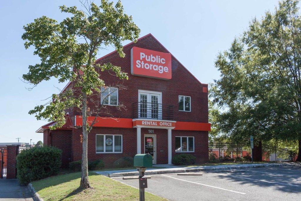 Public Storage