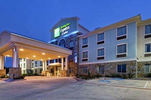 Holiday Inn Express & Suites Weatherford, an IHG Hotel