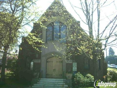 Central Lutheran Church of the Holy Trinity Elca