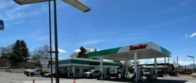 Sinclair Gas Station