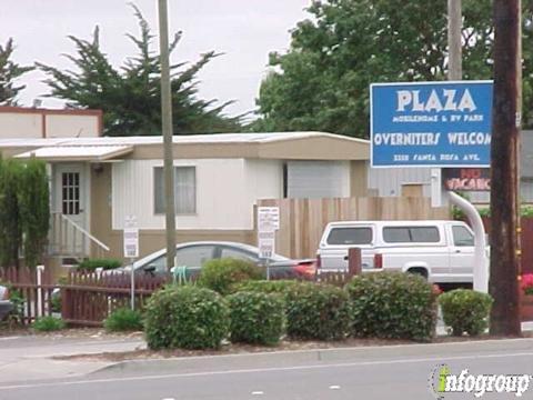 Plaza Mobile Home & R V Park