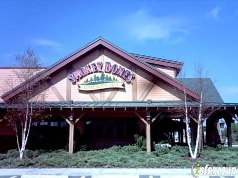 Smokey Bones Bar & Fire Grill