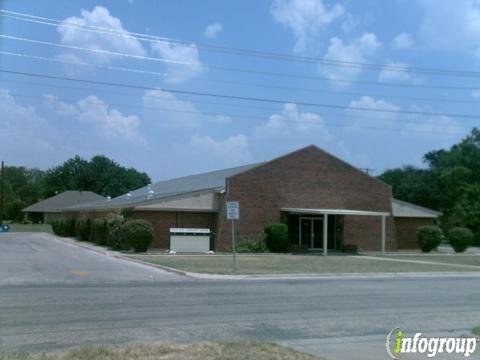 River Oaks Community Center