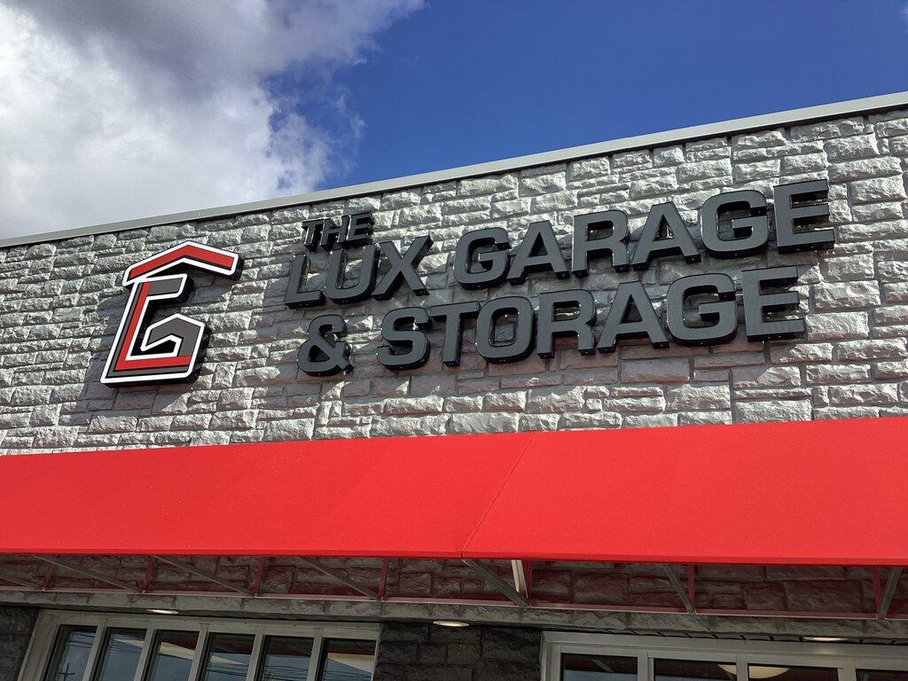 The Lux Garage & Storage