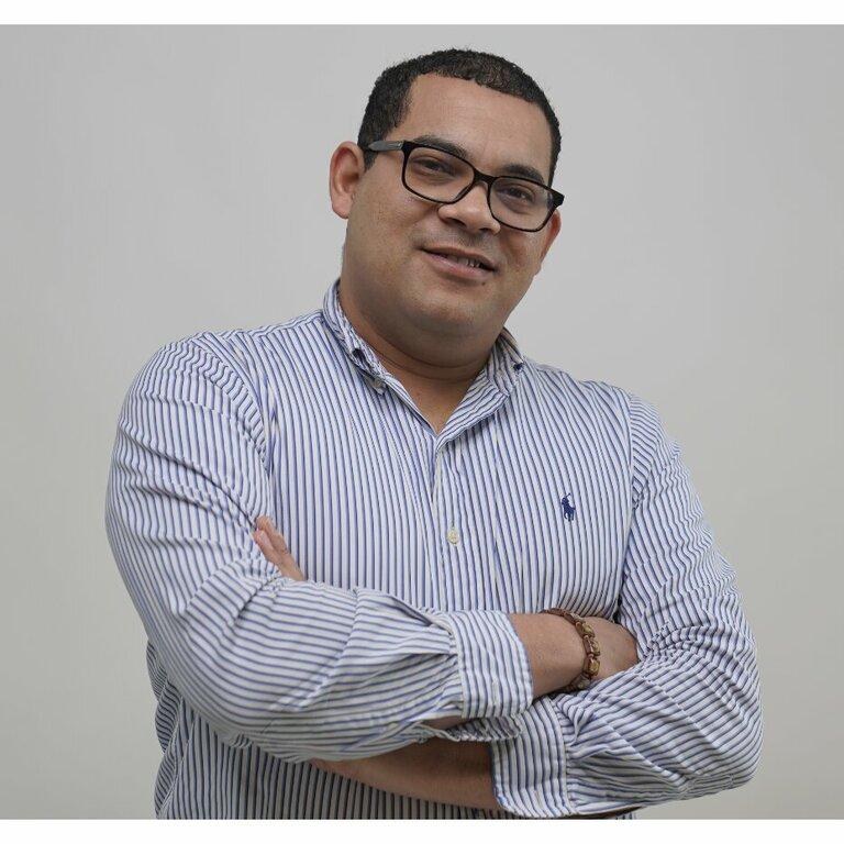 Fredy Fonseca-Intuit Turbotax Verified Pro-Fonsecas Taxes Corp