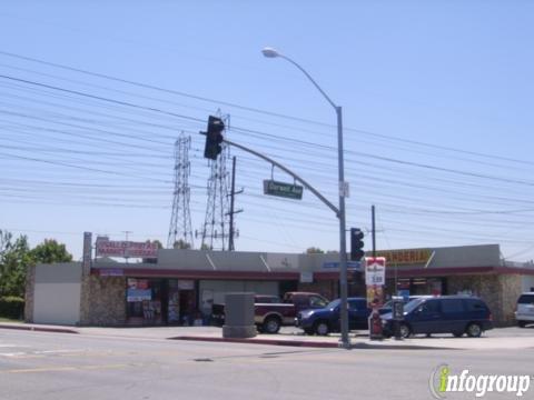 El Gallo Market