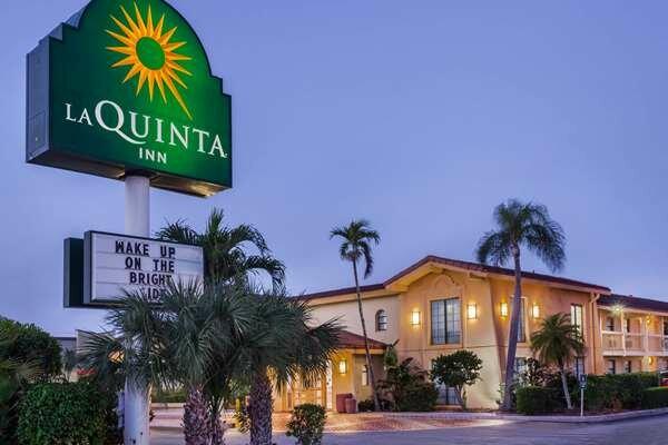 La Quinta Inn By Wyndham Fort Myers Central