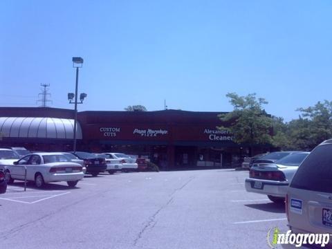 Woods Mill Plaza