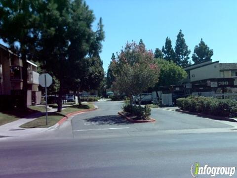 El Adobe Apartments