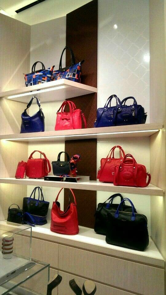 Longchamp