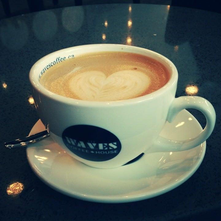 Waves Coffee House