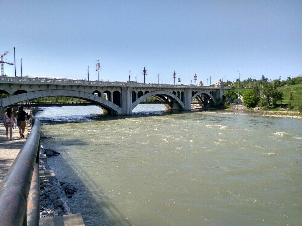 Centre Street Bridge