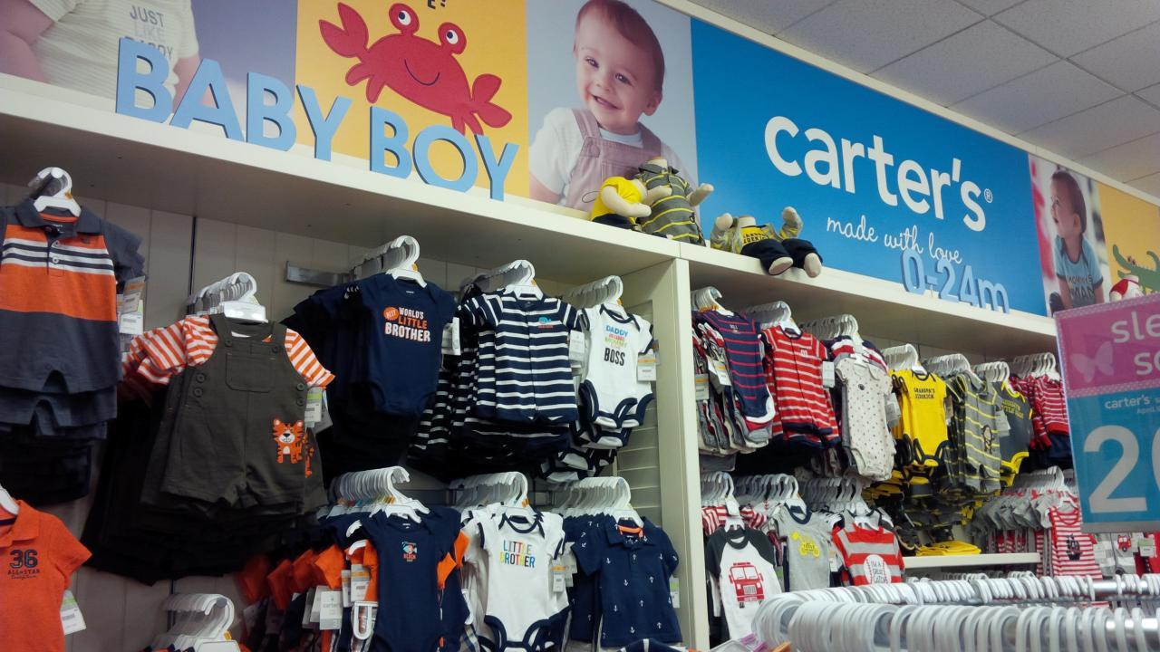 Carter's OshKosh B'gosh