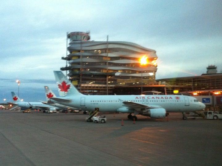 Edmonton International Airport-YEG