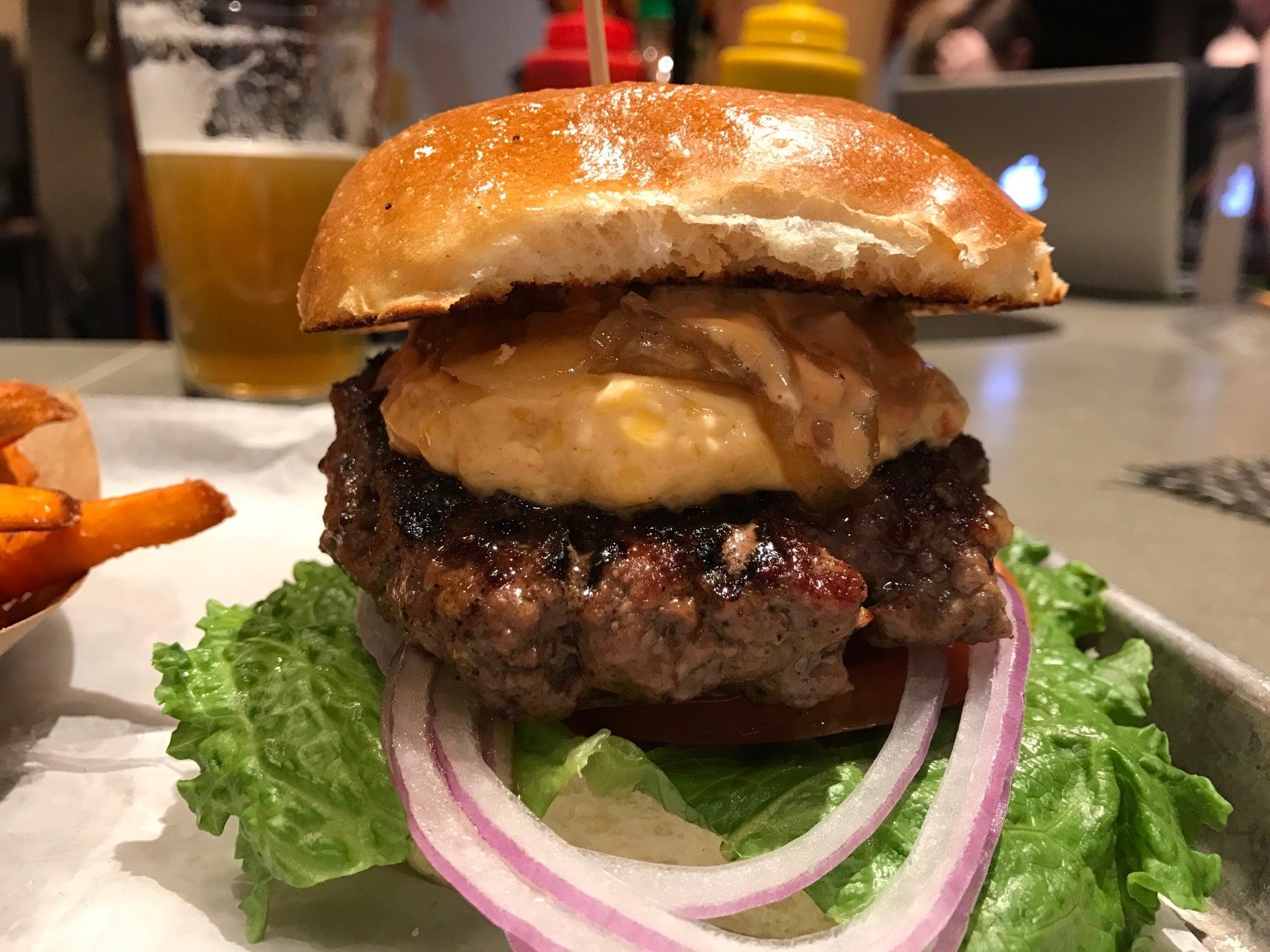 Burger Tap & Shake Tenleytown