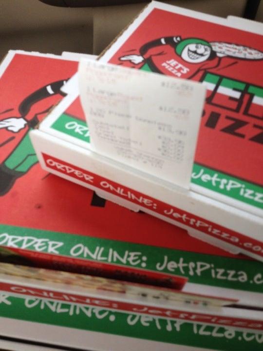 Jet's Pizza