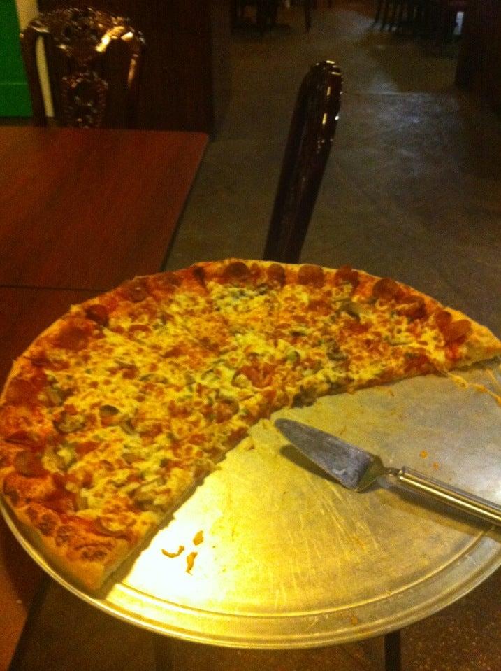 Toarmina's Pizza