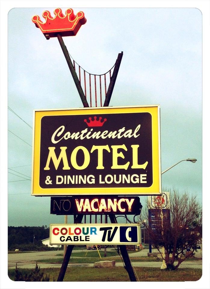 Continental Motel & Dining Lounge