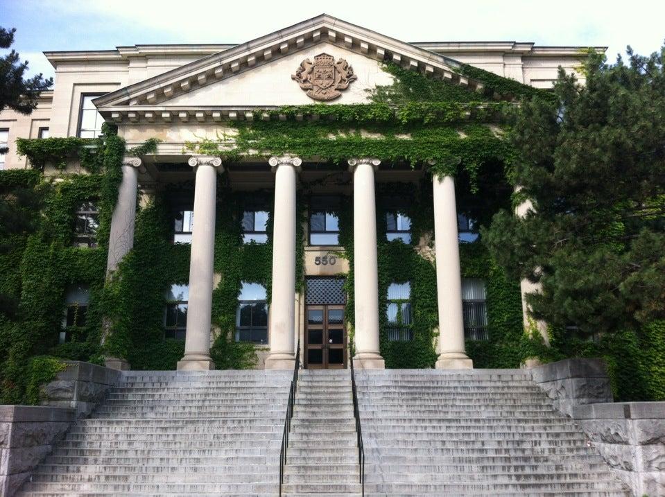 Tabaret Hall | Pavillon Tabaret - uOttawa