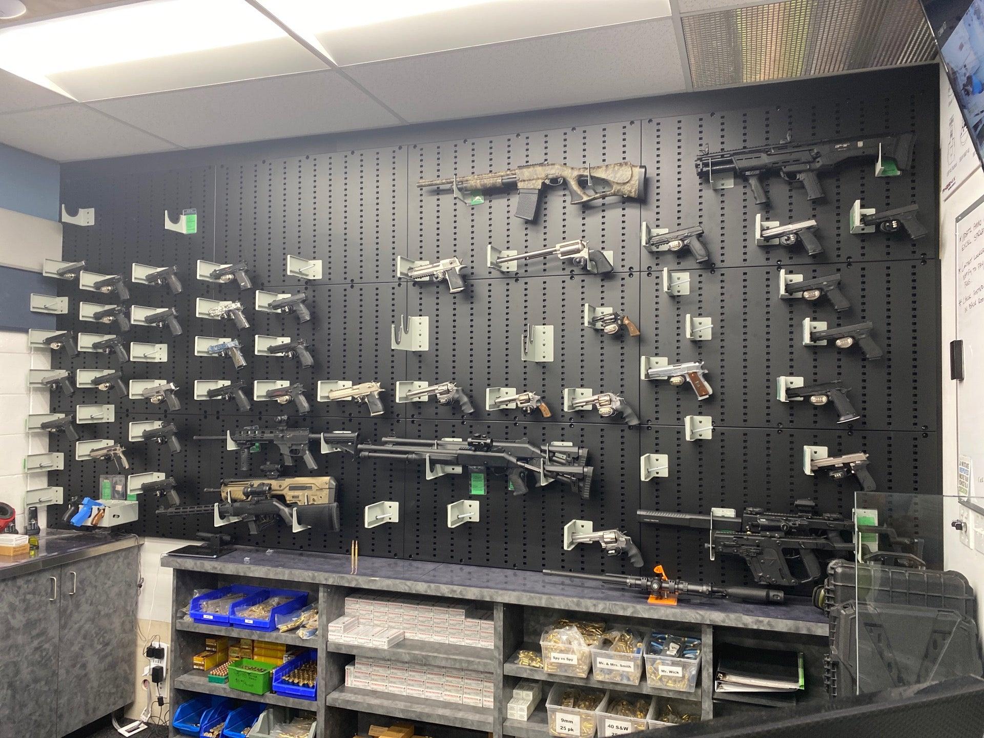 Phoenix Indoor Range-Gun Shop