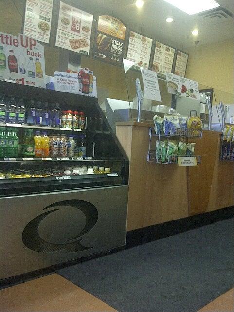 Quiznos Sub