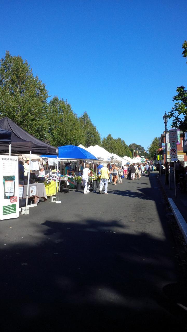 Oak Bay Night Market