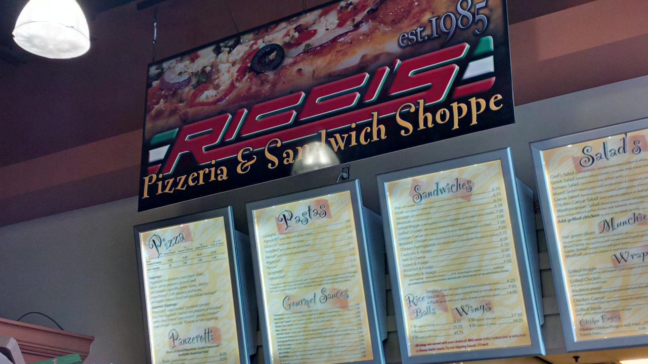 Ricci's Pizzeria & Sandwich Shoppe