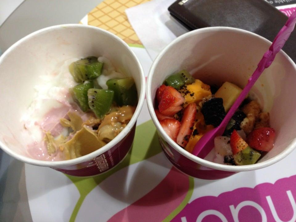 Menchie's Frozen Yogurt