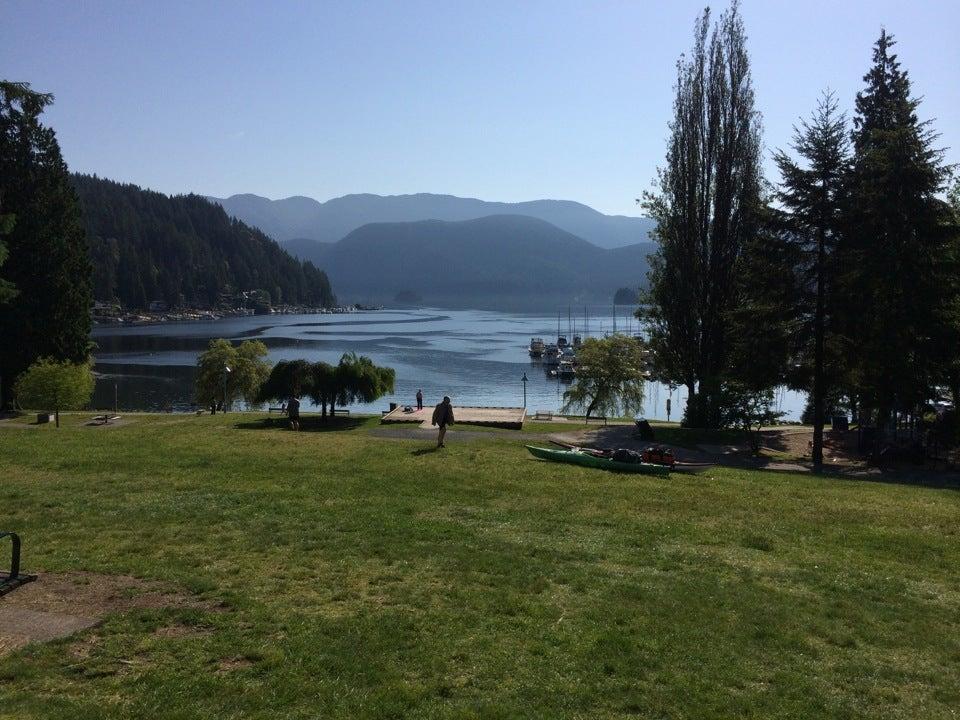 Deep Cove Marina