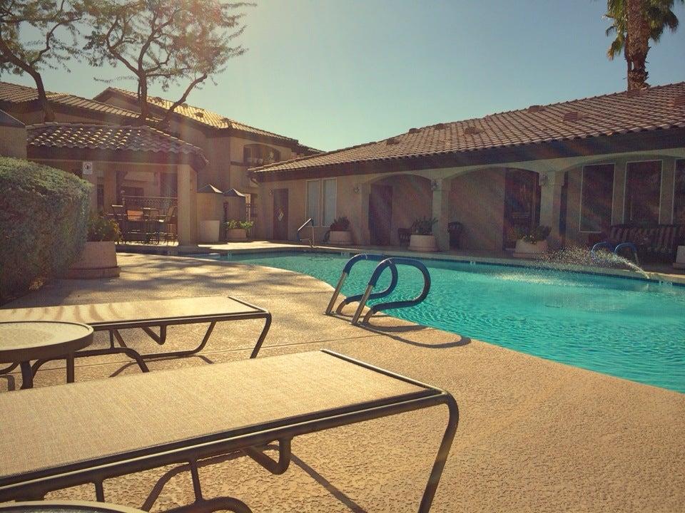 Wyndhaven Swimming Pool