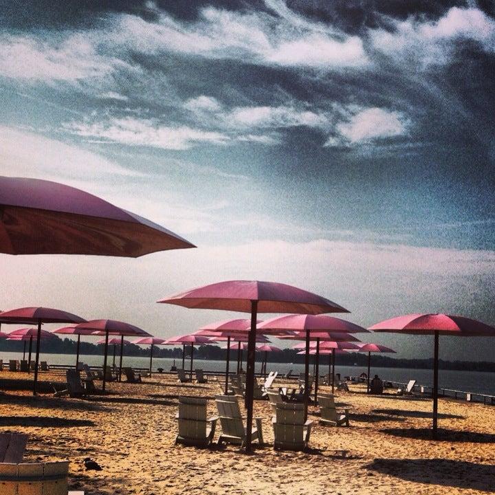 Canada's Sugar Beach