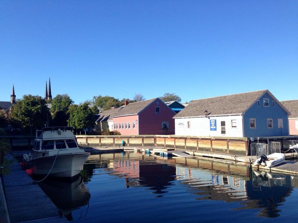 Peake's Wharf Merchants