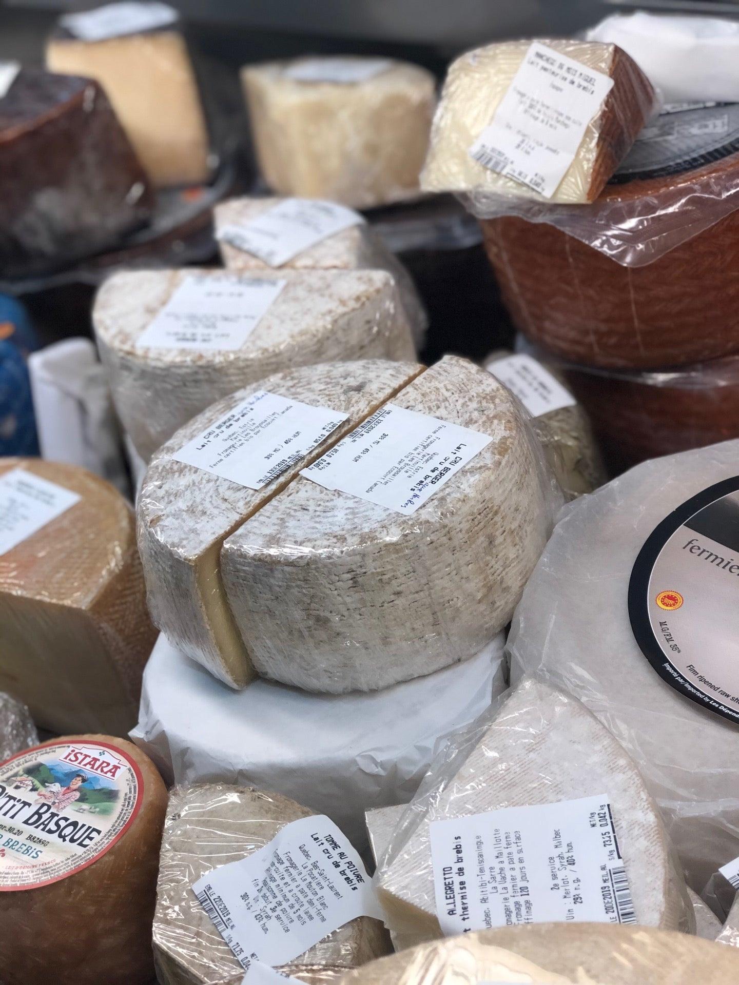 Qui Lait Cru!?! Fromagerie