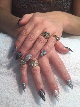 Diamond Nails & Spa