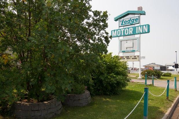 The Lodge Motor Inn