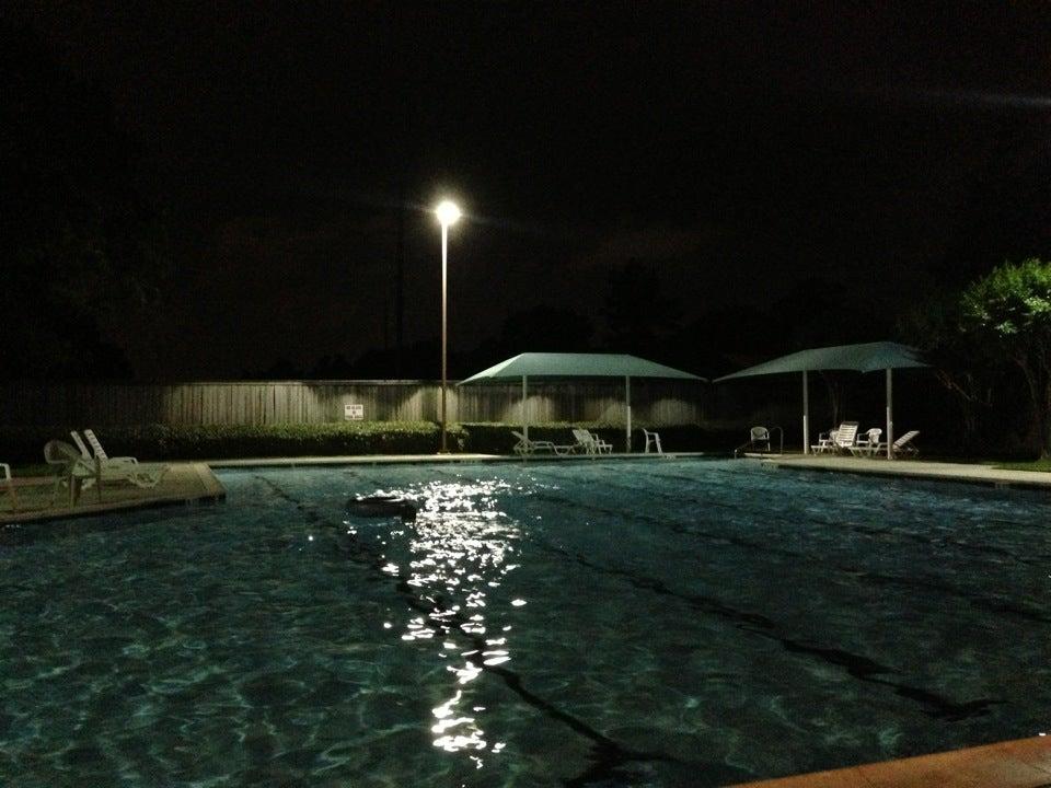 Memorial Creek Neighborhood Pool