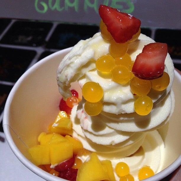 Tutti Frutti Frozen Yogurt