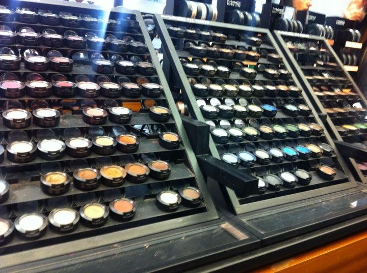 MAC Cosmetics