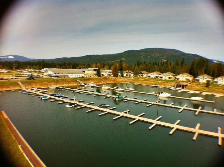 Captain's Village Marina