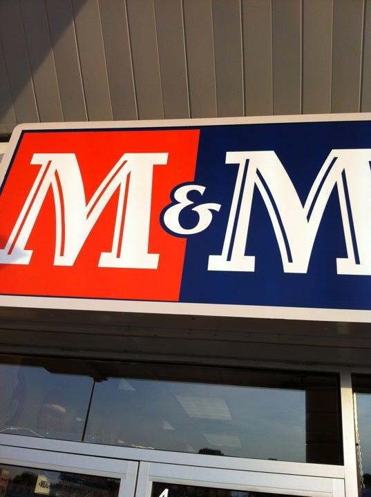 M&M Food Market