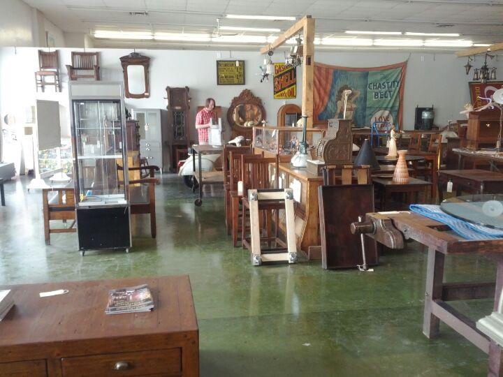 Hideaway Antiques