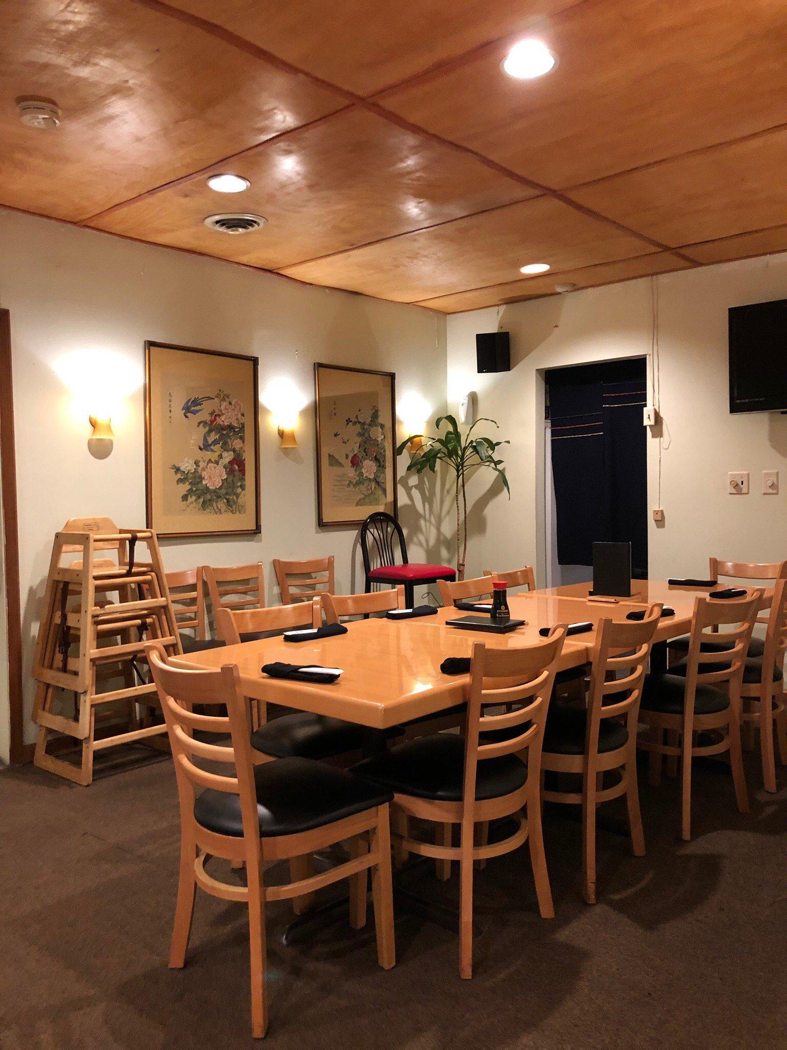 Akashi Sushi Bar