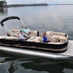 Chiefs Pontoon Boat Rentals